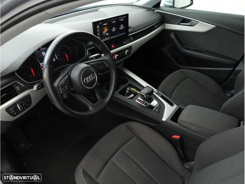 Audi A4 35 TDI Advanced S tronic - 13