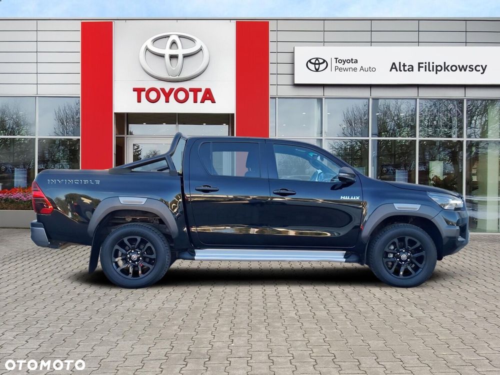 Toyota Hilux 2.8 D-4D mHEV Double Cab Invincible 4x4 - 8