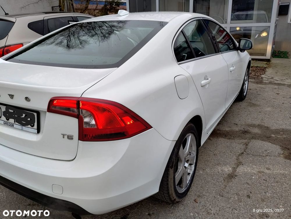Volvo S60 ver-2-5-t5 - 25