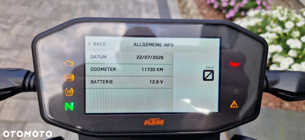 KTM Duke 790 - 19