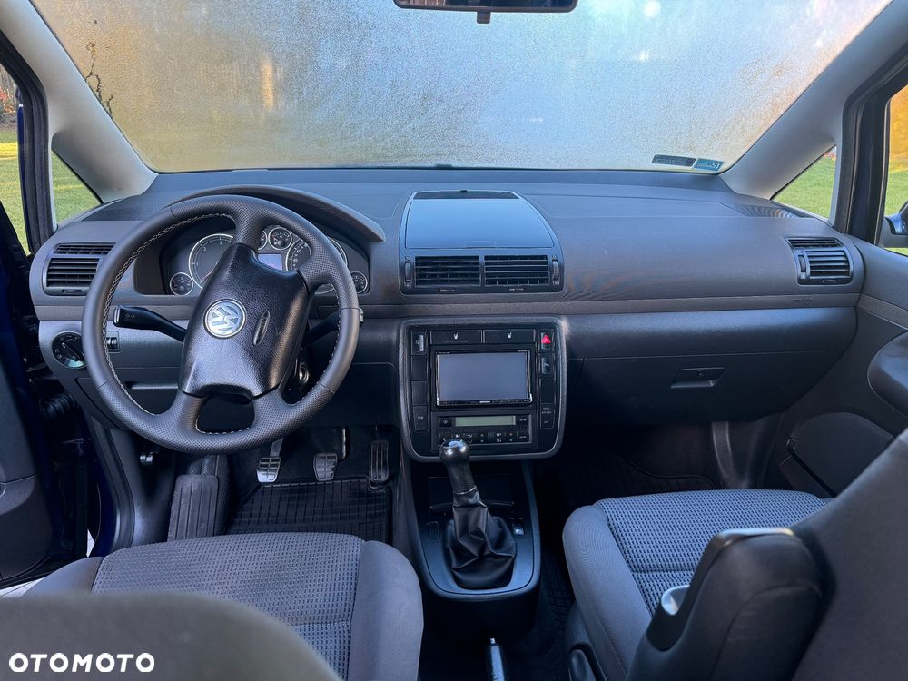 Volkswagen Sharan 1.9 TDI Special - 13