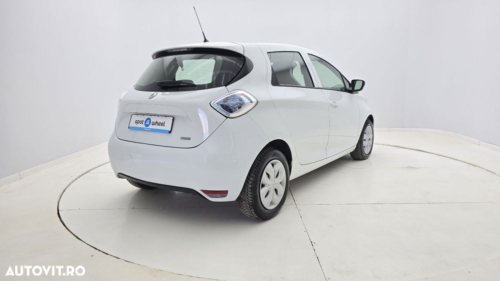 Renault ZOE - 8