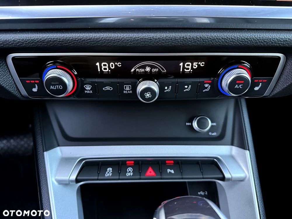 Audi Q3 35 TFSI Advanced S tronic - 16