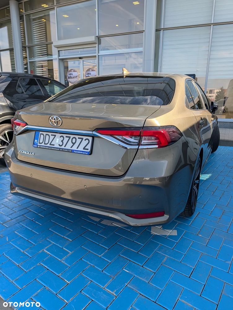 Toyota Corolla - 11
