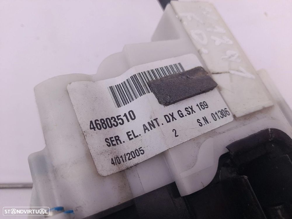 Fechadura / fecho porta frente direito FIAT Panda (169_) - 4