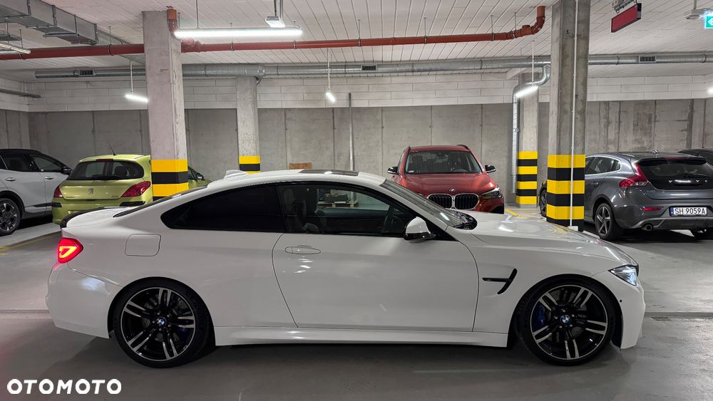 BMW M4 DKG - 5