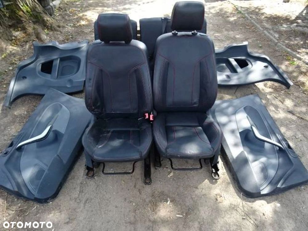 fotele kanapy boczki skóra ford fiesta mk7 st 3d - 1