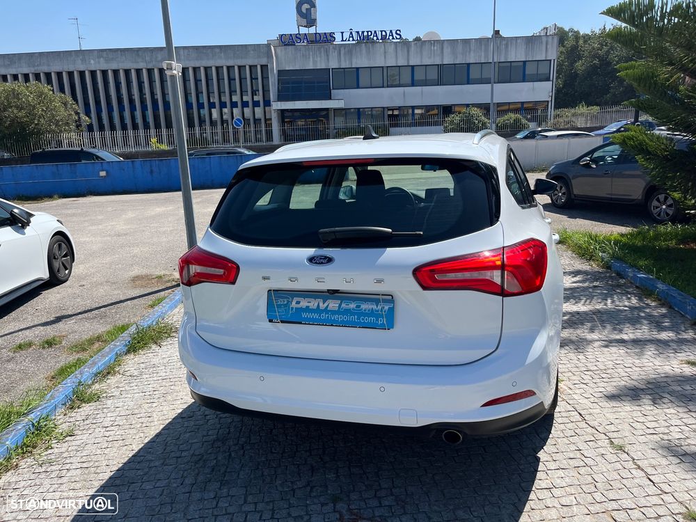 Ford Focus SW 1.5 TDCi EcoBlue Connected - 10