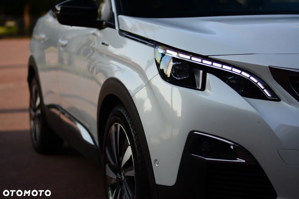Peugeot 3008 1.6 PureTech Hybrid4 PHEV GT Pack S&S EAT8 - 6