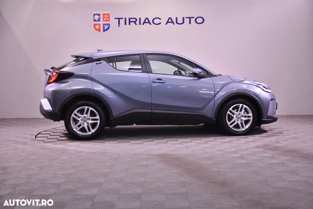 Toyota C-HR - 6