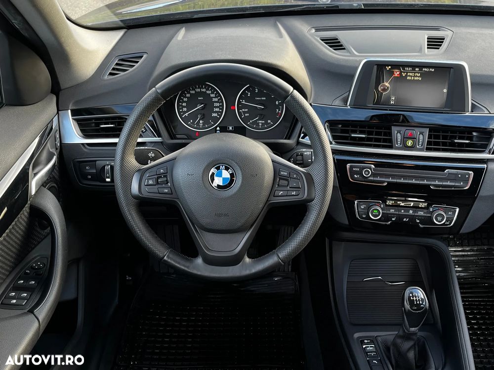 BMW X1 sDrive18i Standard - 13