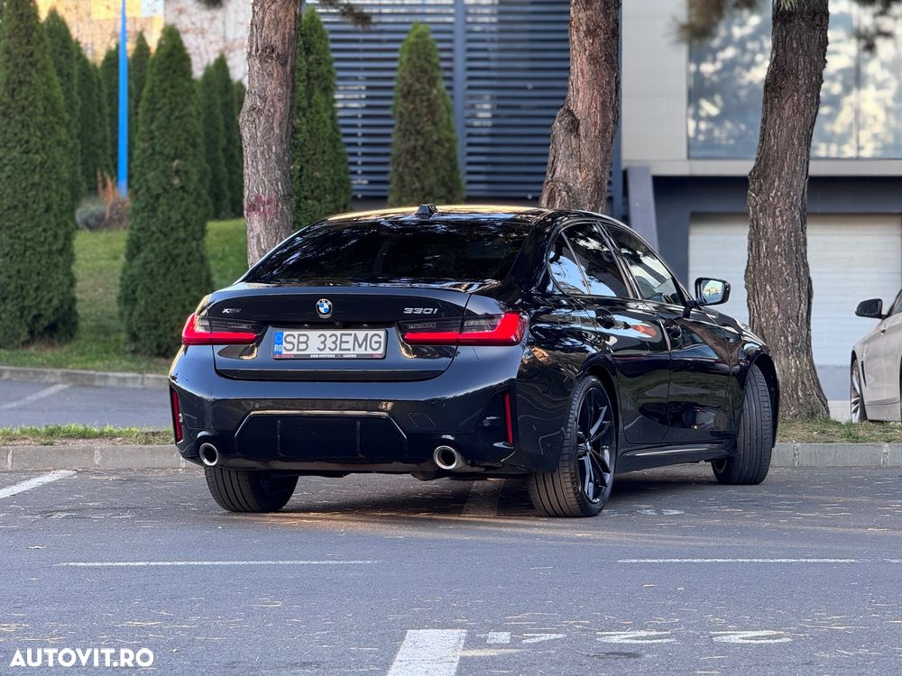 BMW Seria 3 330i xDrive AT - 5
