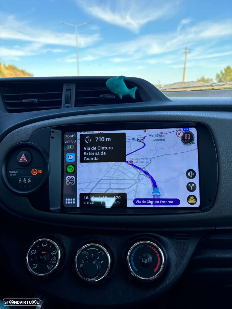 Toyota Yaris 1.0 VVT-i Trend - 3