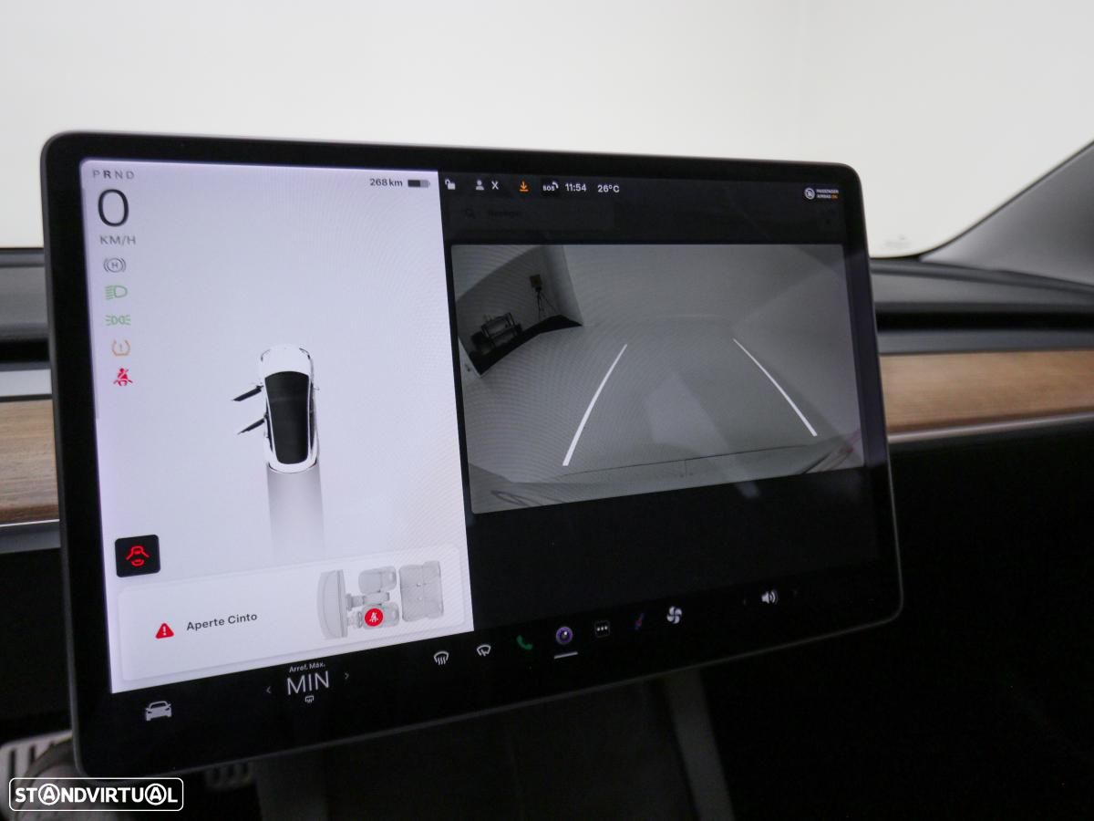 Tesla Model 3 Performance Dual Motor AWD - 24