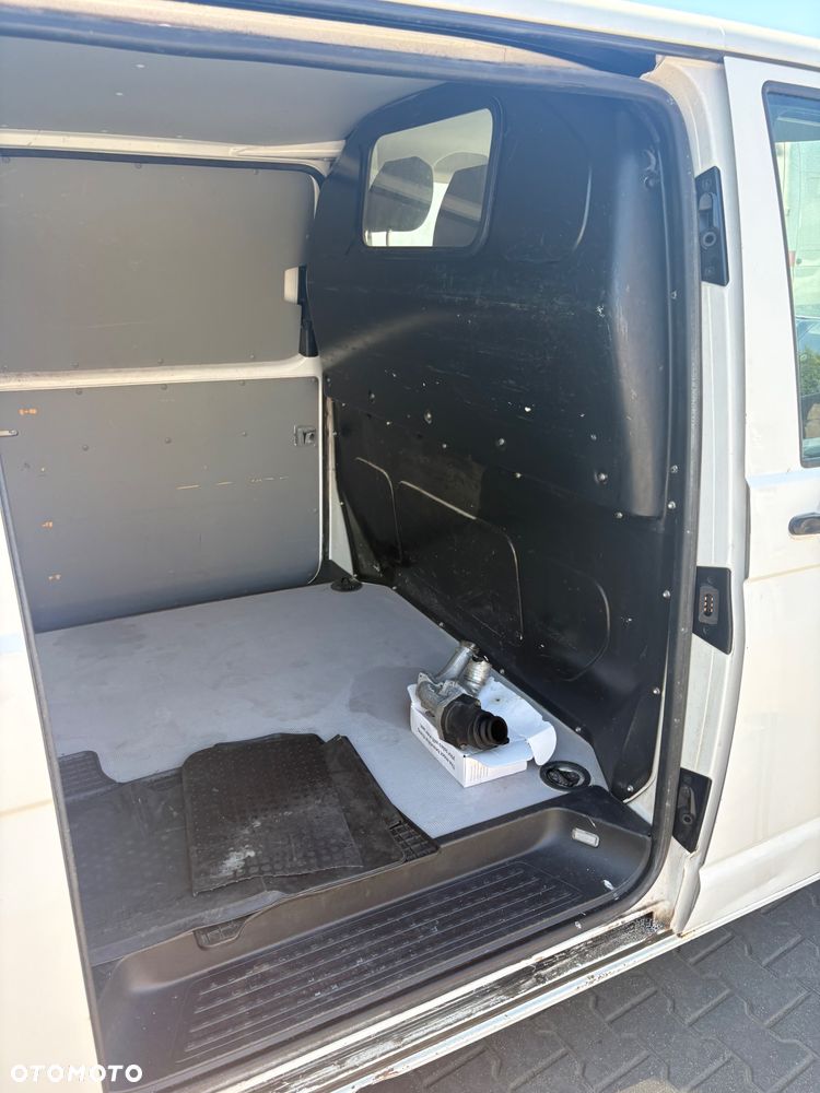 Volkswagen Transporter T5 - 20