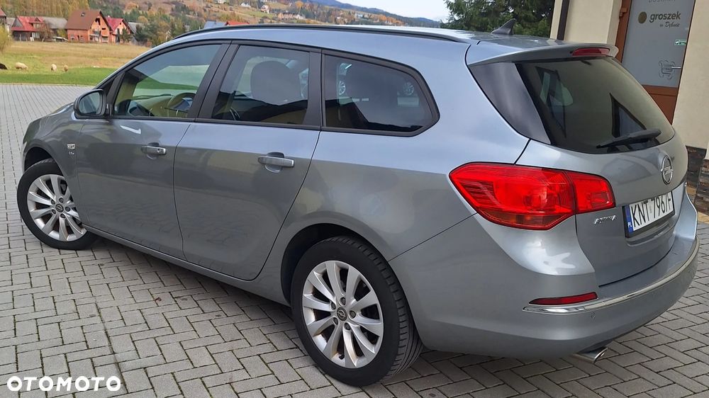 Opel Astra 2.0 CDTI DPF Active - 7