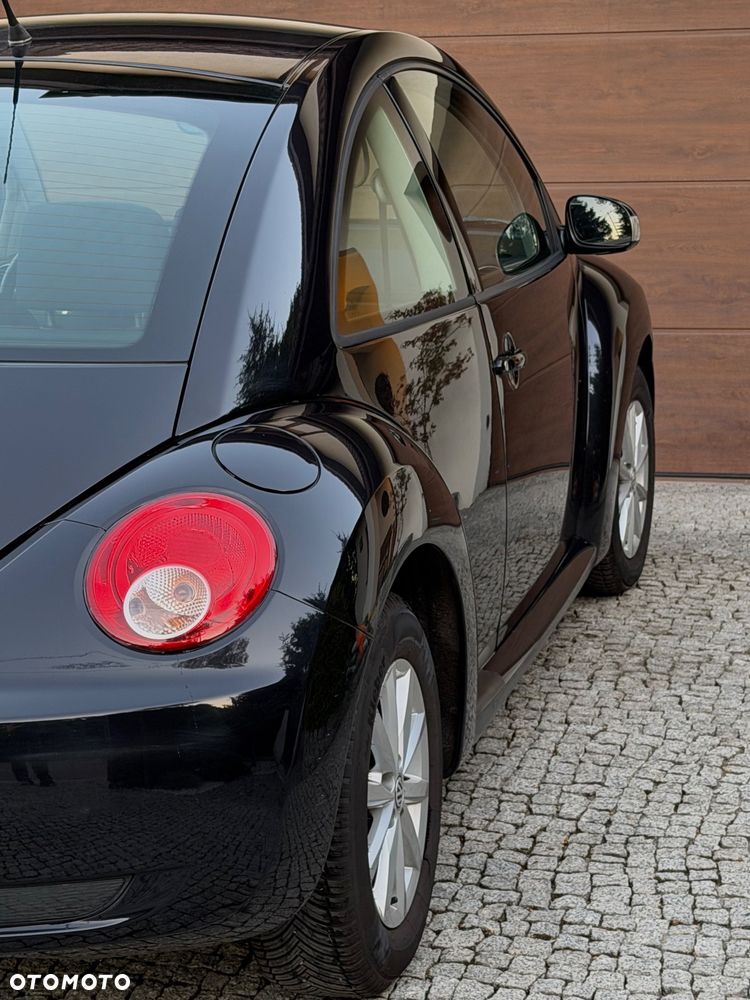 Volkswagen New Beetle 1.4 - 9