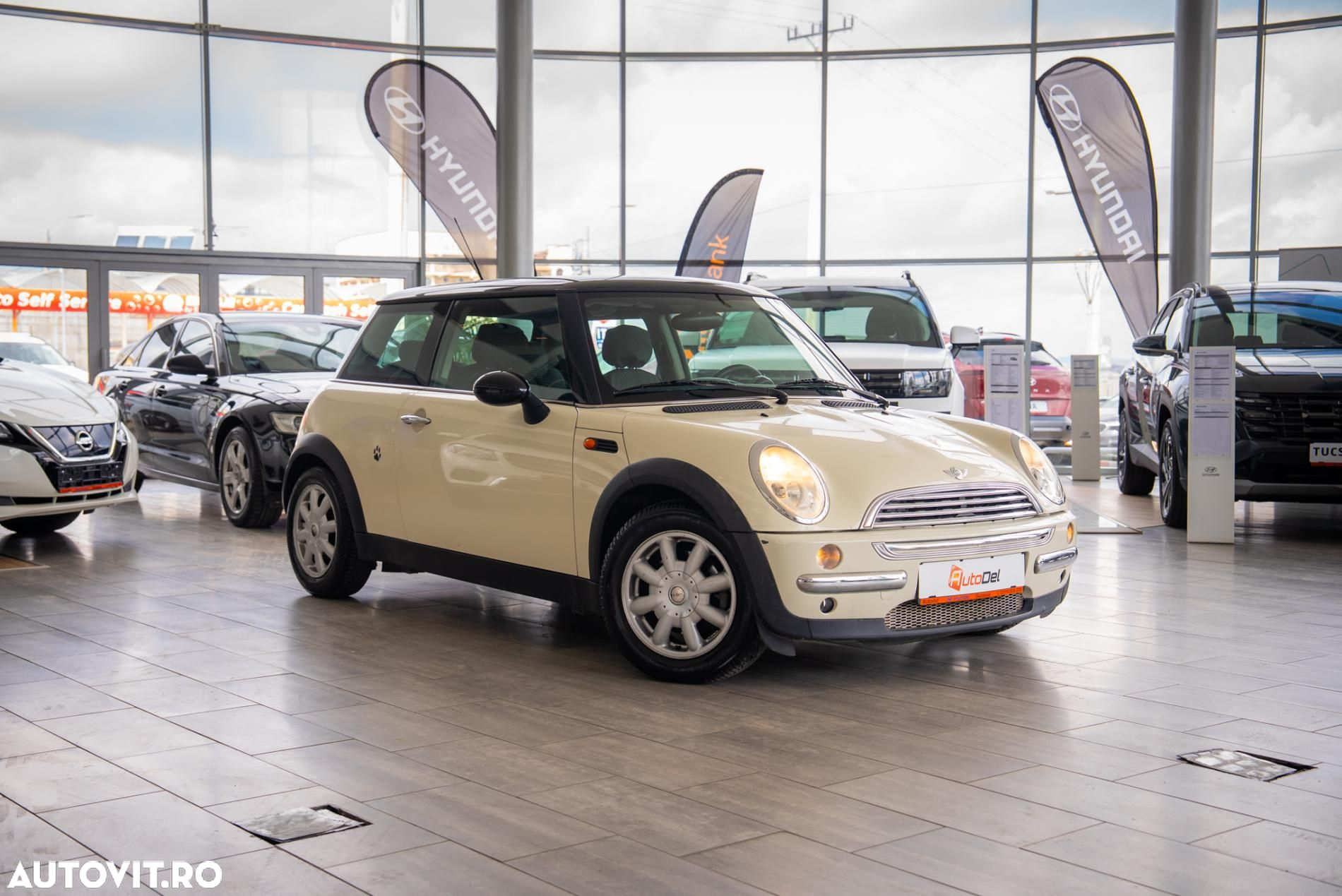 Mini Cooper Standard - 18