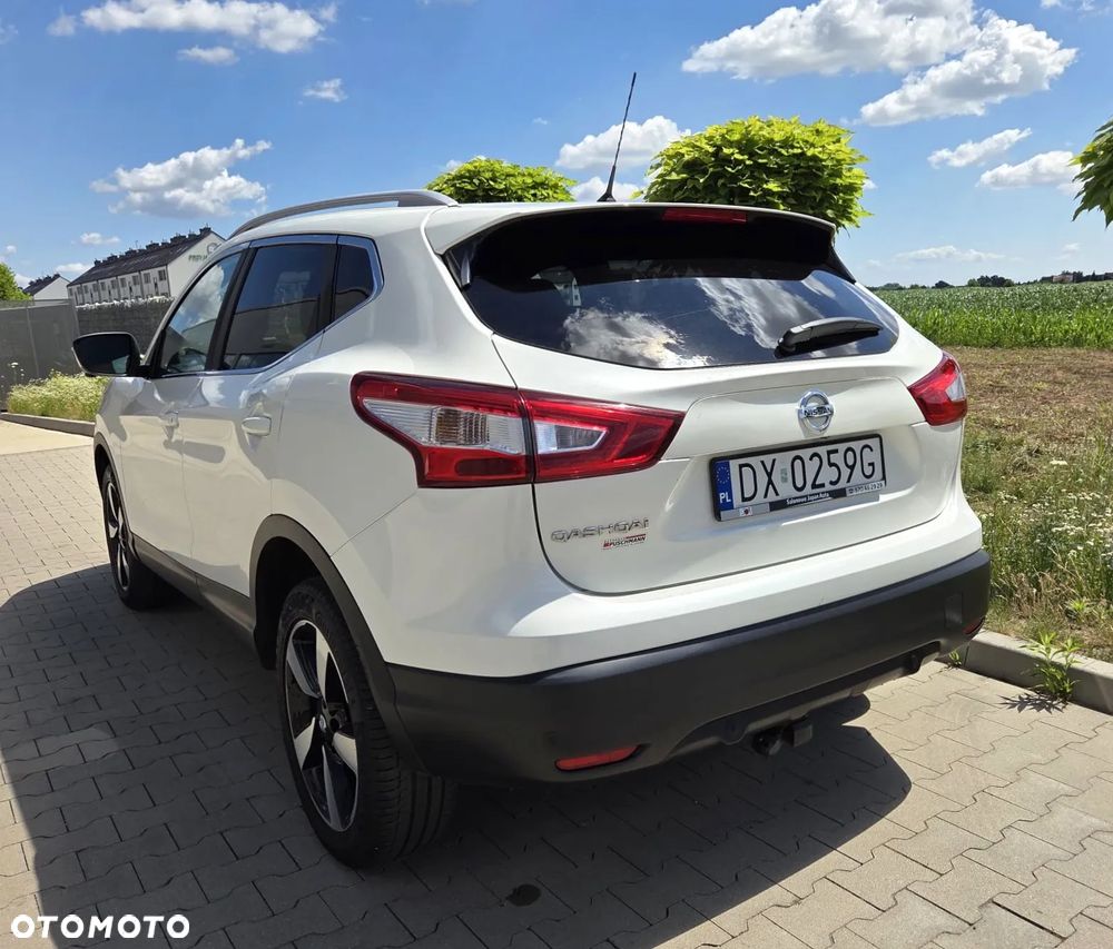Nissan Qashqai 1.6 DIG-T N-Vision - 11