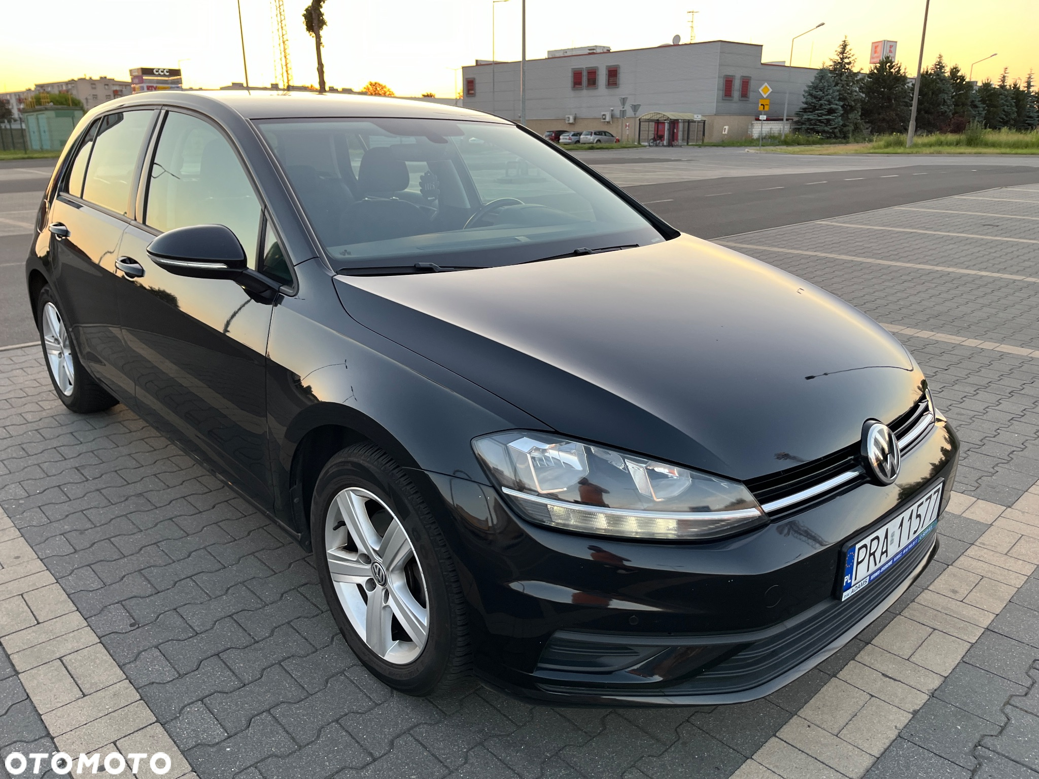 Volkswagen Golf VII 1.6 TDI BMT Trendline - 35