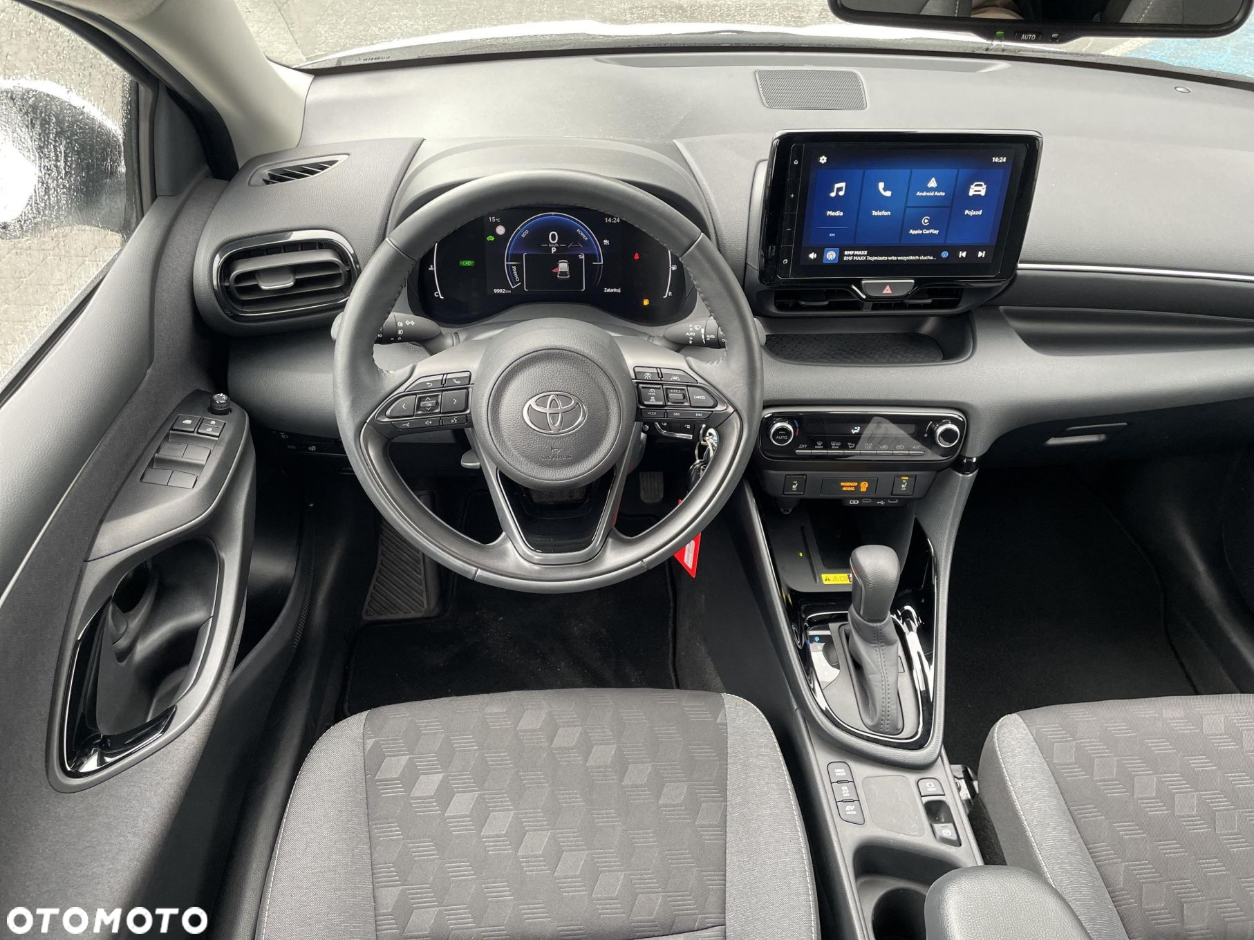 Toyota Yaris Hybrid 1.5 Style - 14