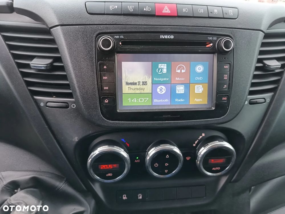 Iveco DAILY 35s13 L2H2 2.3 diesel 126kM, HAK(uciąg 3.5t) OPONY ZIMOWE BDB STAN, OGINALNY NISKI PRZEBIEG! Gotowy do pracy! - 8