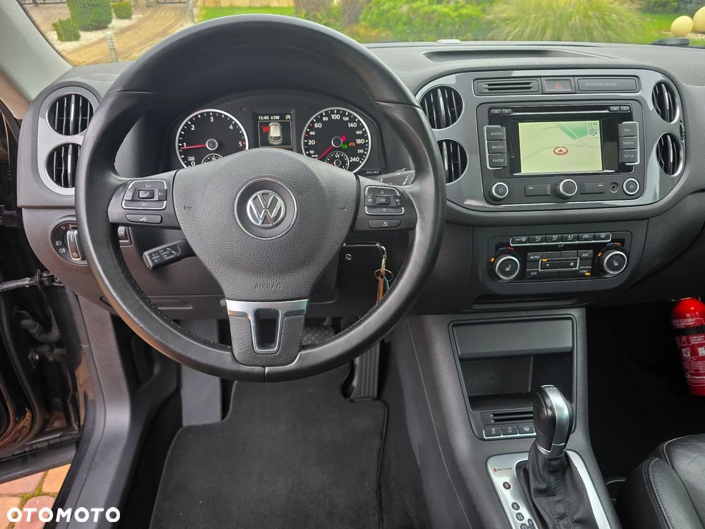 Volkswagen Tiguan 2.0 TDI 4Mot Perfectline R-Style DSG - 22