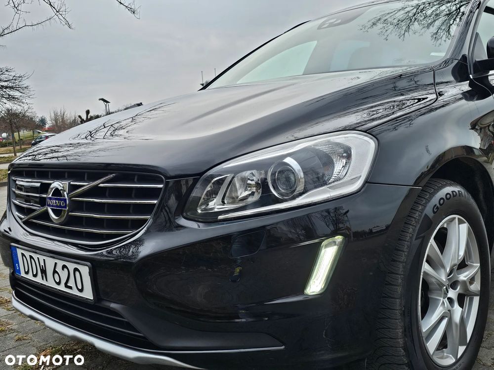 Volvo XC 60 D4 Momentum - 17