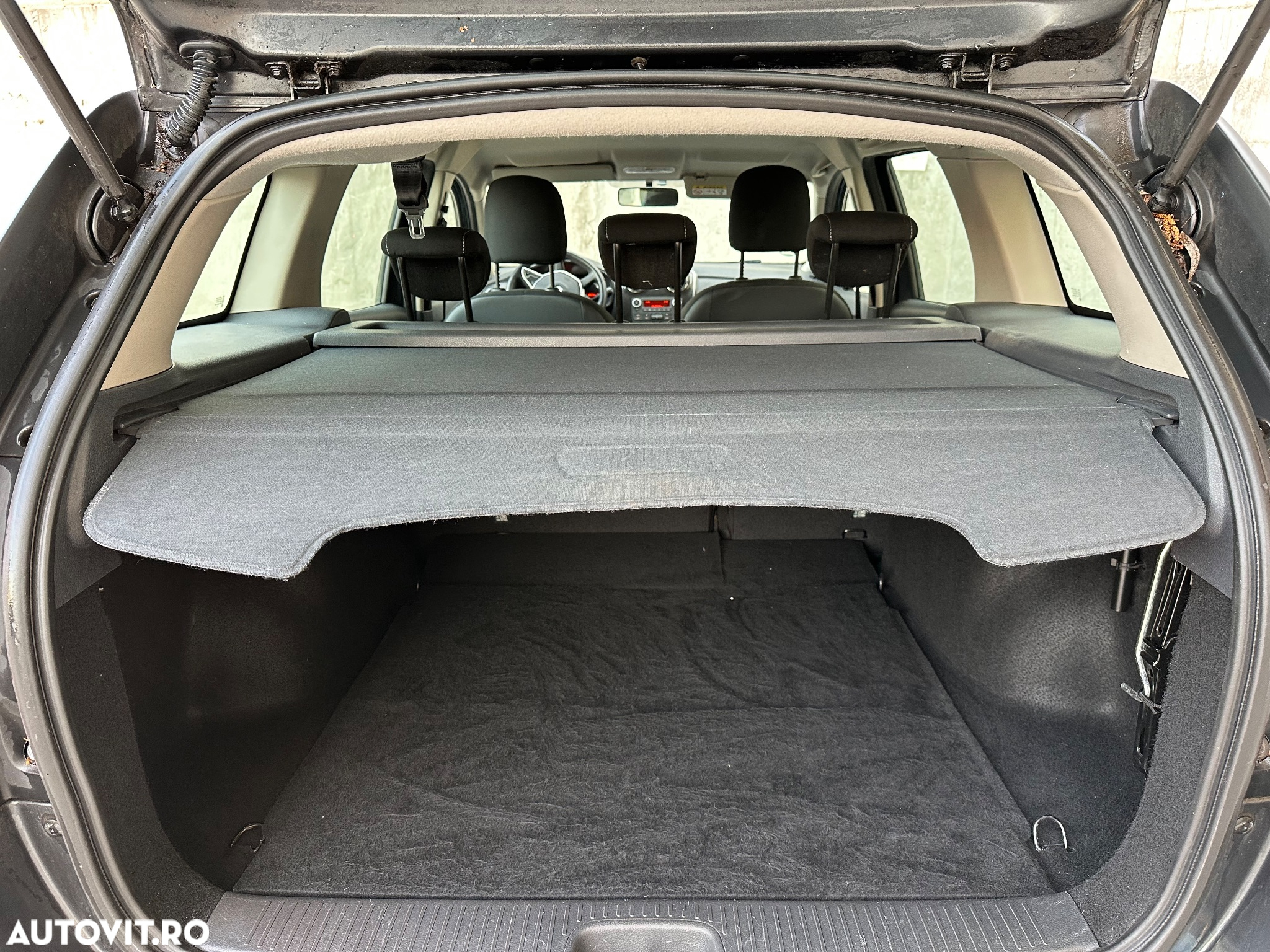 Dacia Logan - 10