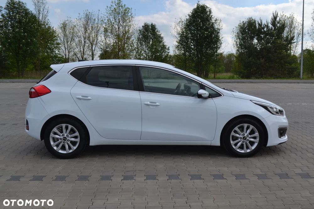Kia Ceed - 17
