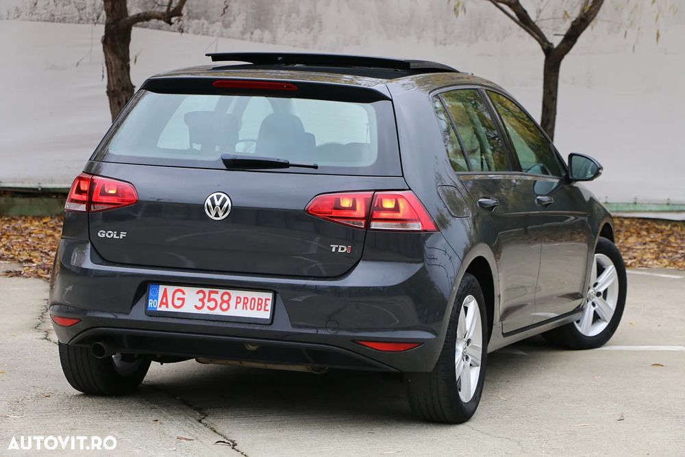 Volkswagen Golf 1.6 TDI BlueMotion Technology Lounge - 14