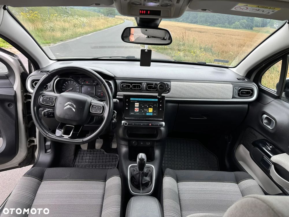 Citroën C3 1.2 PureTech Shine - 14