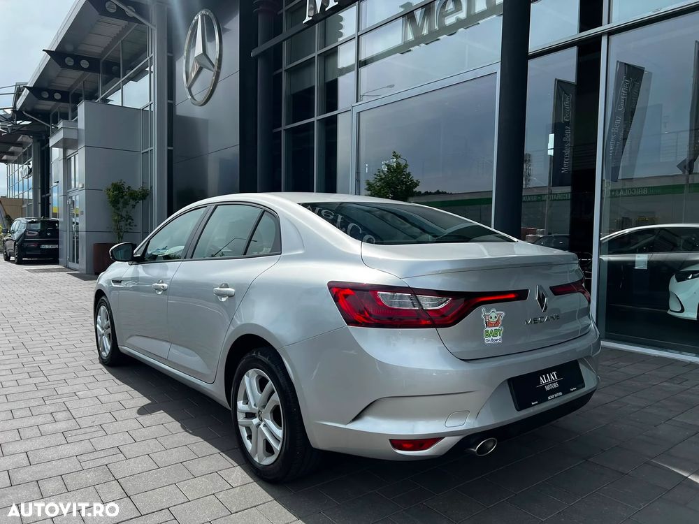 Renault Megane TCe Life - 21