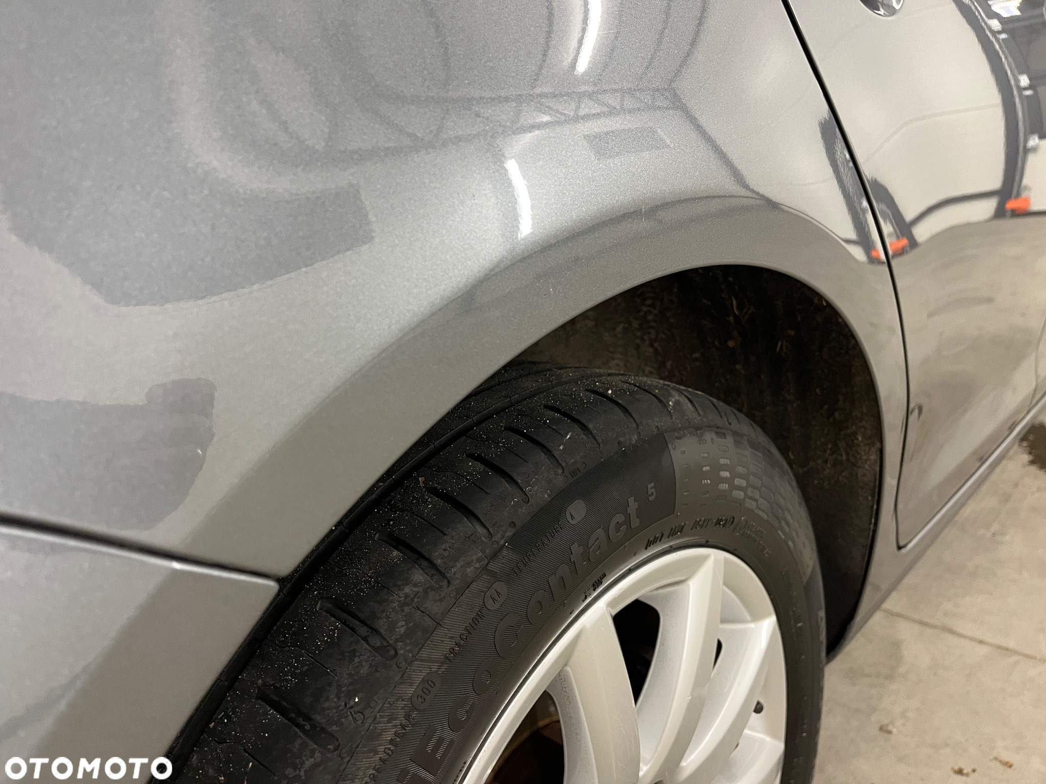 Volkswagen Jetta 1.9 TDI Comfortline - 28