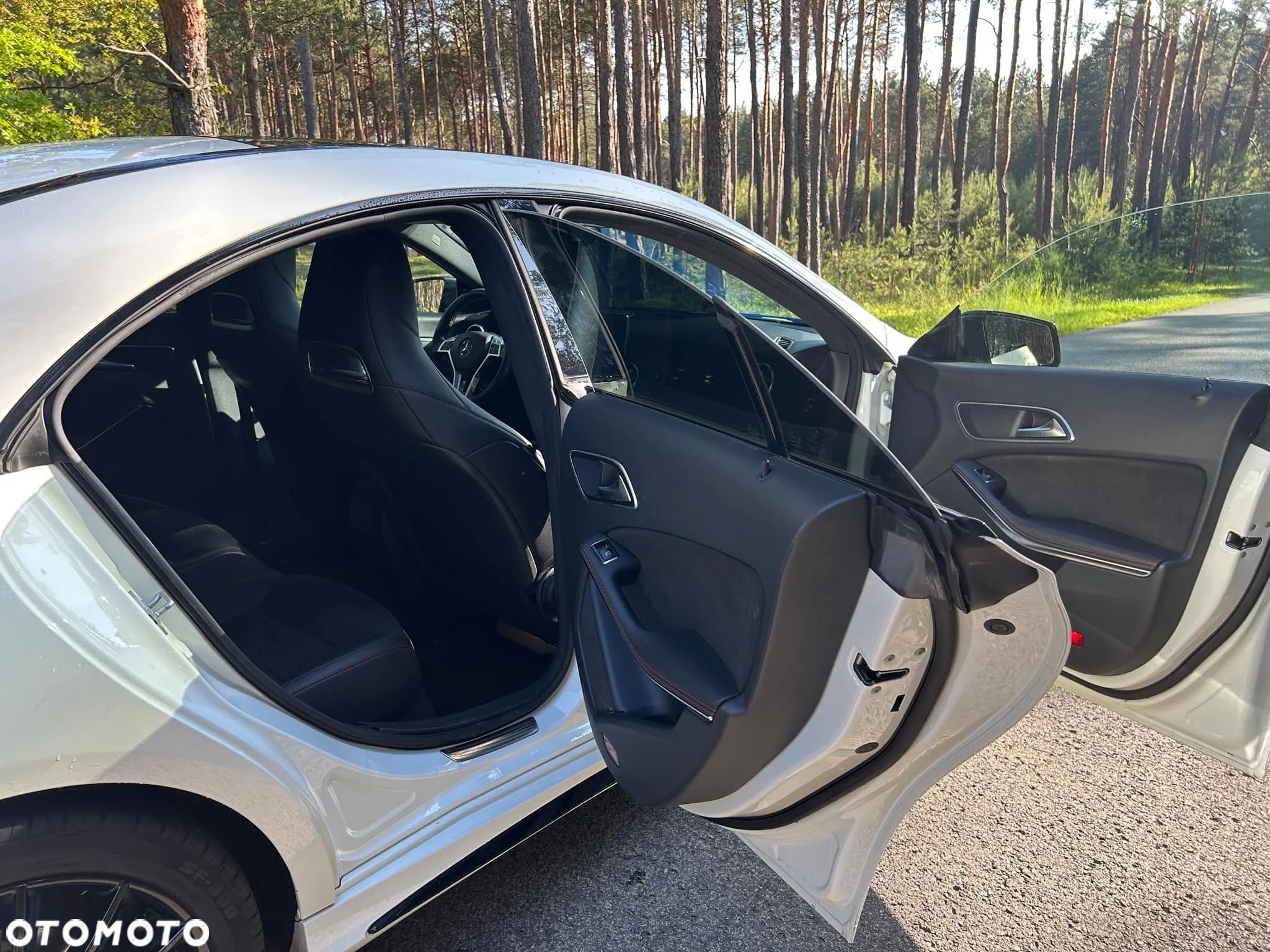 Mercedes-Benz CLA - 19