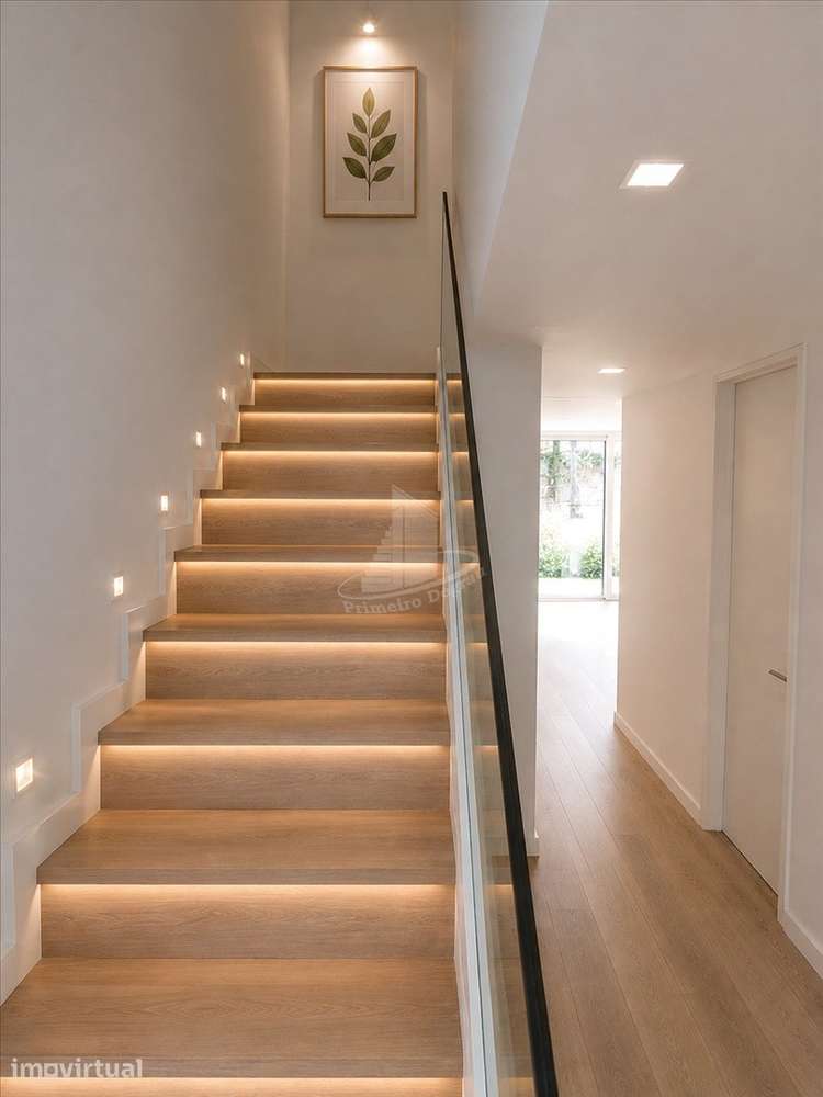 Gaveto de 2 pisos, entrada imediata - Grande imagem: 4/14