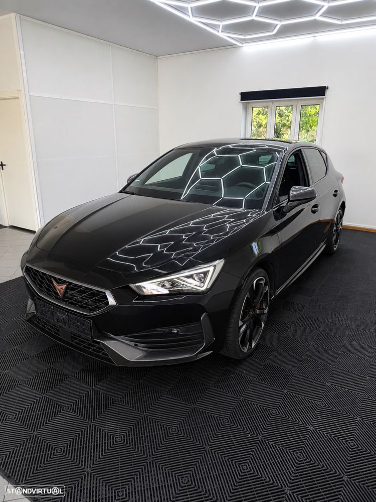 Cupra Leon 1.4 e-Hybrid MID DSG - 1