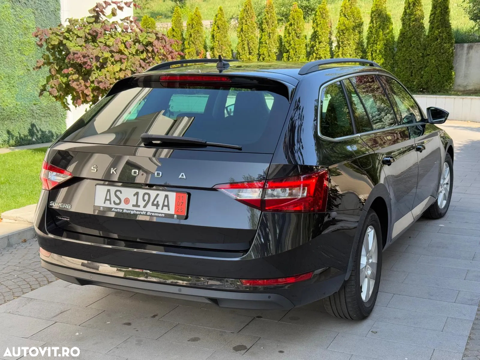 Skoda Superb 2.0 TDI DSG Ambition - 3