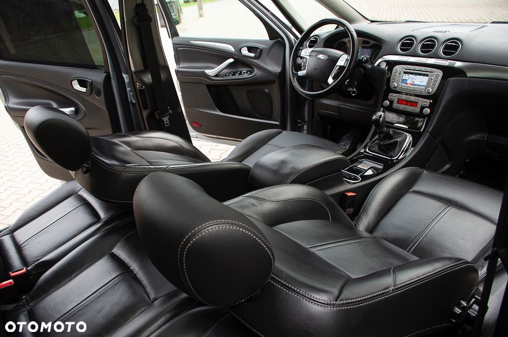 Ford S-Max 2.0 Viva Titanium - 33