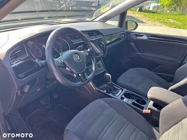 Volkswagen Touran 2.0 TDI SCR DSG IQ.DRIVE - 7