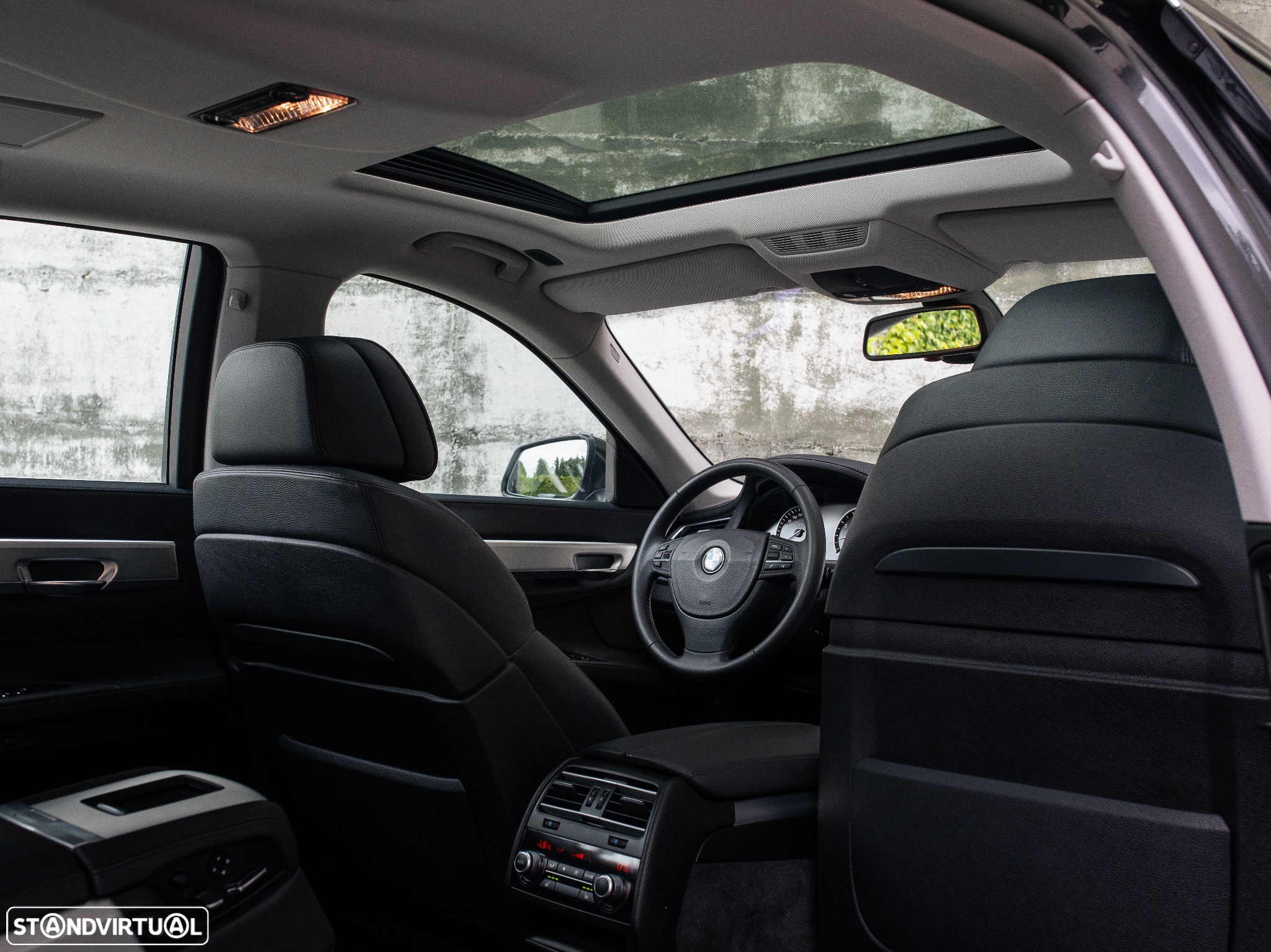 BMW 750 Li xDrive - 43
