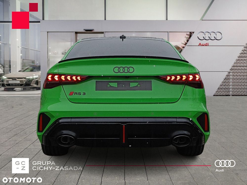 Audi RS3 Limousine - 5