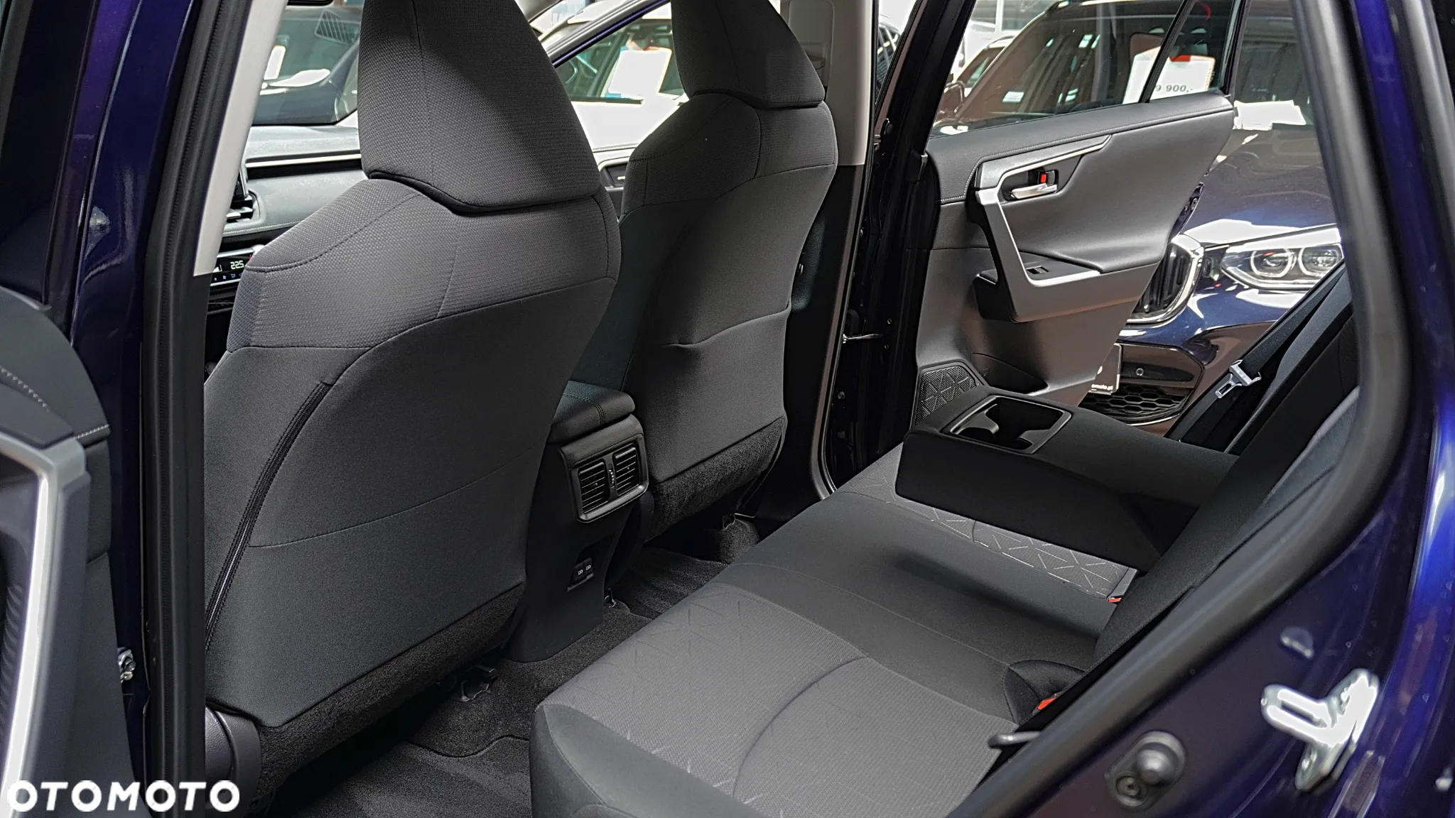 Toyota RAV4 - 17