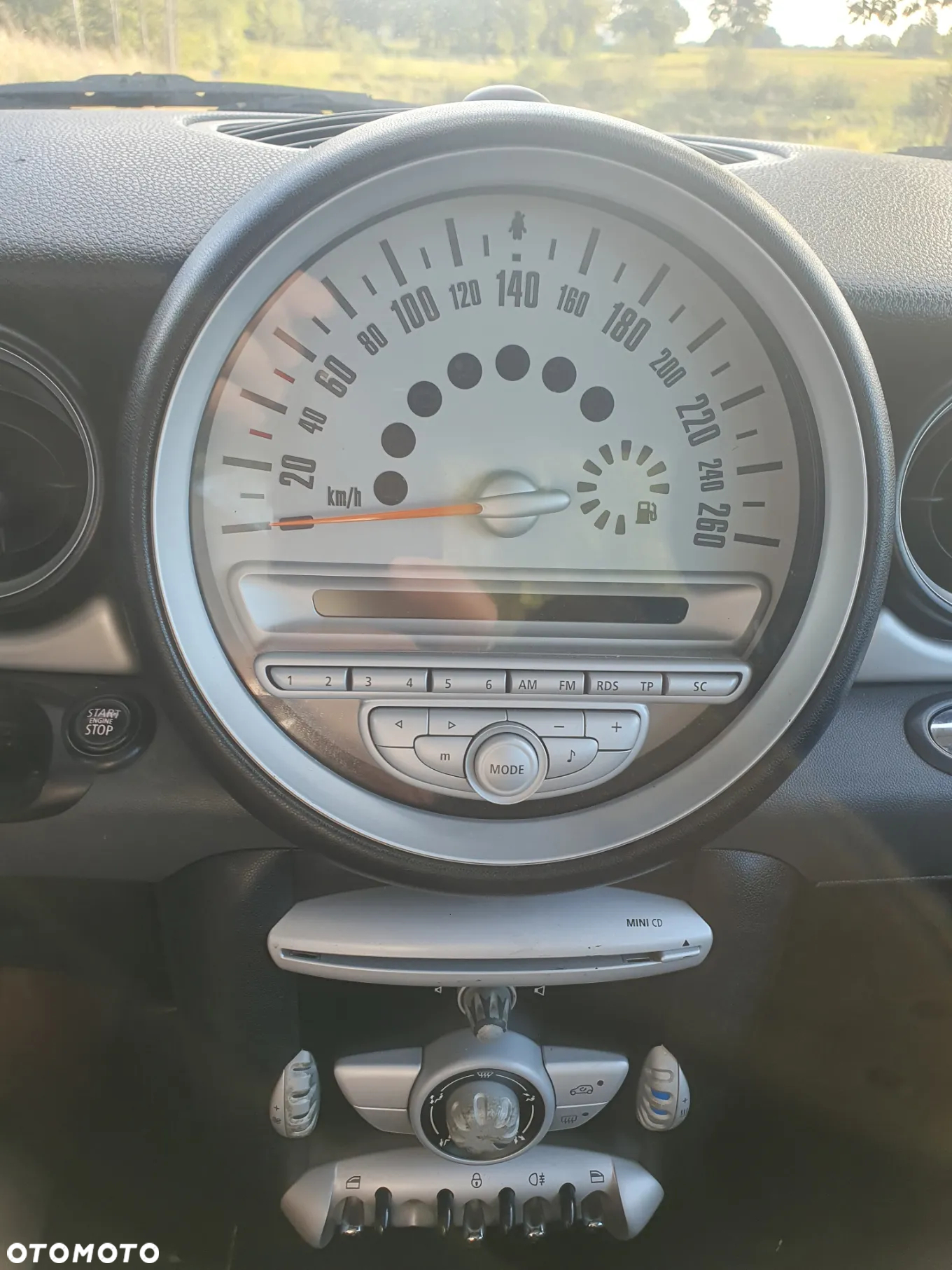 MINI Cooper Standard - 7
