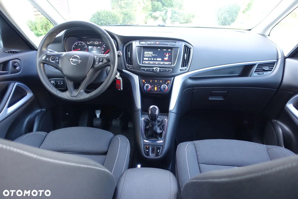 Opel Zafira 1.4 Turbo Edition - 21