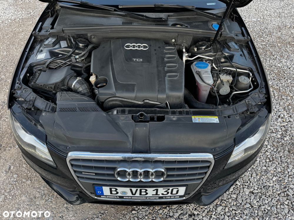 Audi A4 - 40