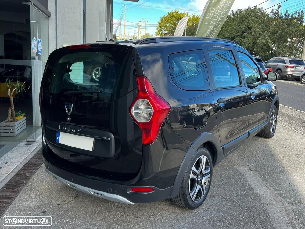 Dacia Lodgy 1.5 Blue dCi Stepway 7L - 3