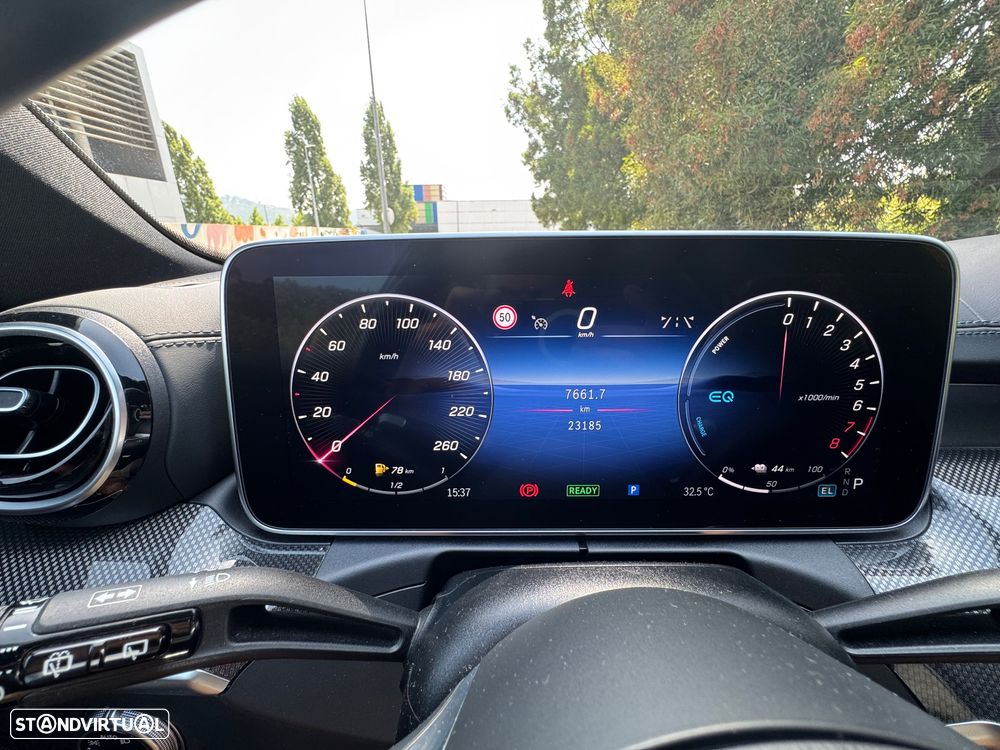 Mercedes-Benz C 300 e AMG Line - 21