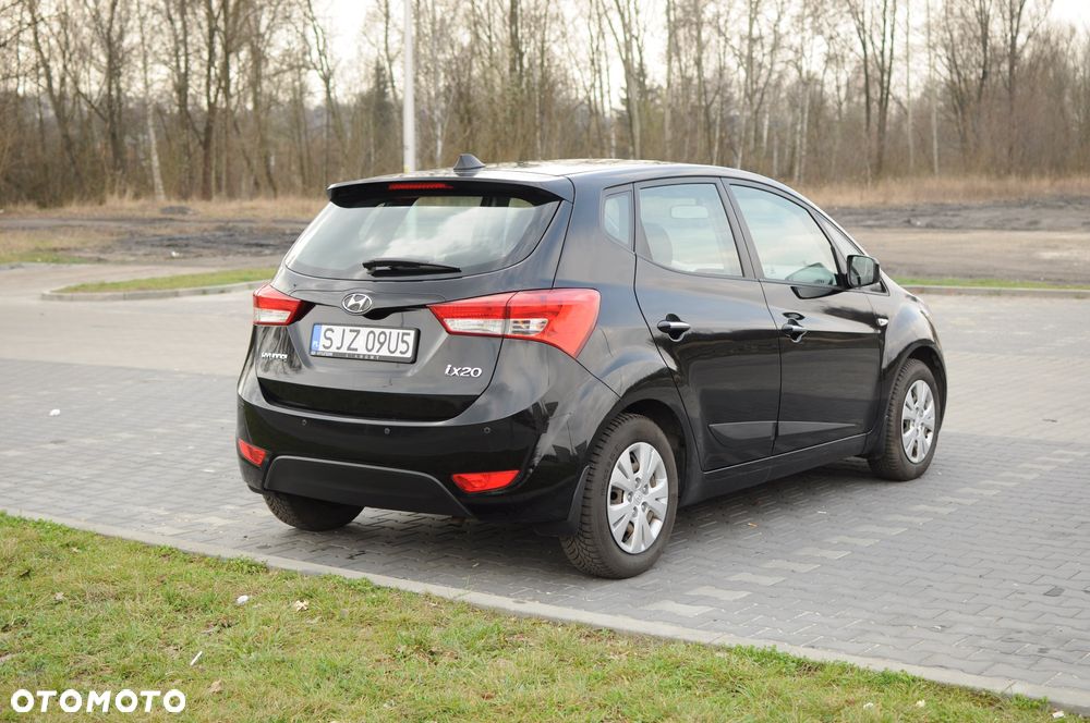 Hyundai ix20 - 4