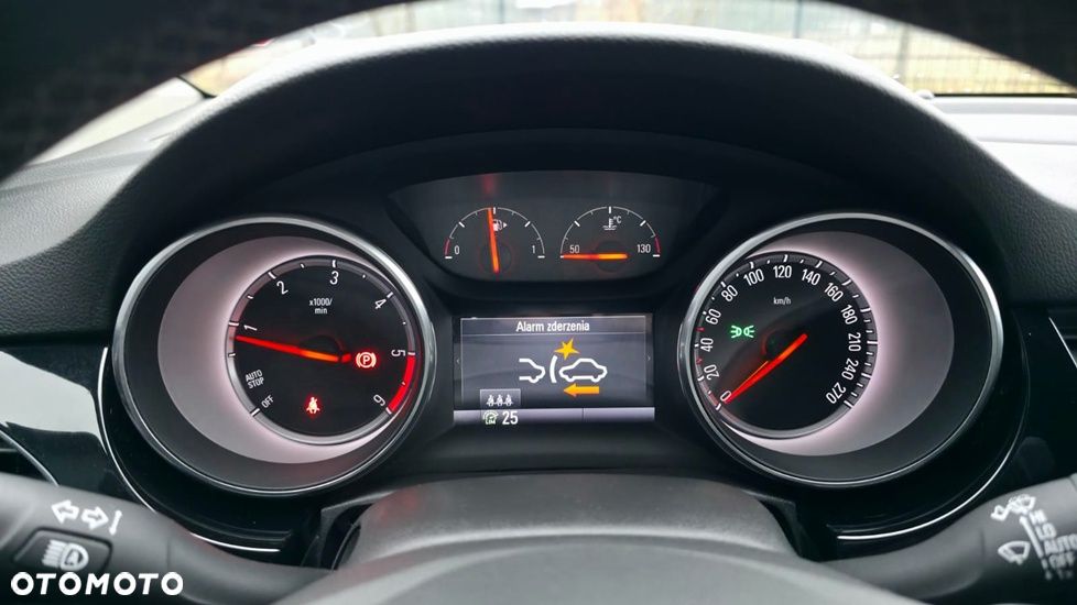 Opel Astra 1.6 BiTurbo D (CDTI) Start/Stop Innovation - 16